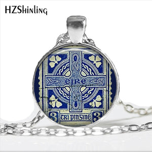 2017 Vintage Ireland Stamp Pendant Cross Necklace Women Jewelry Ireland Memento Birthday Christmas Gift Glass Dome Necklace HZ1